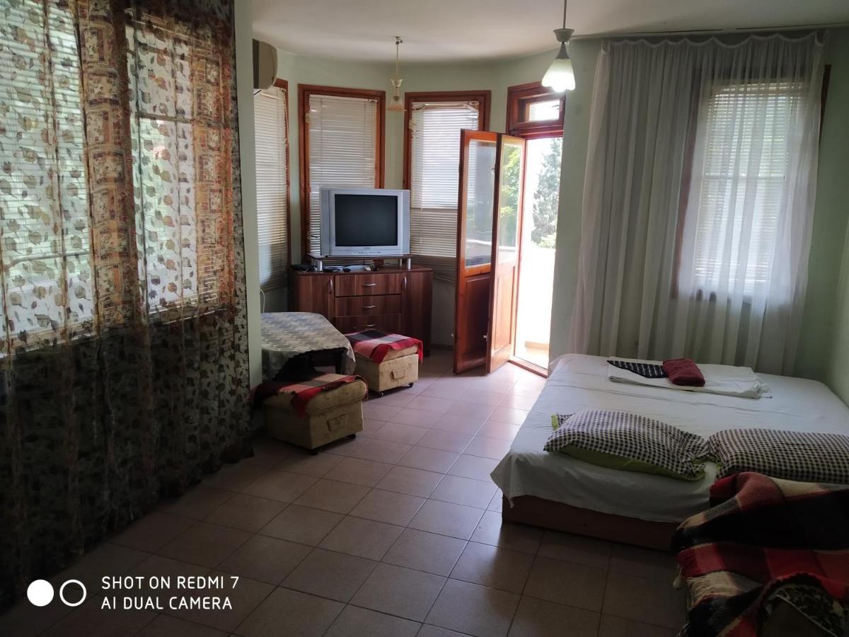 וארנה Apartment Center מראה חיצוני תמונה