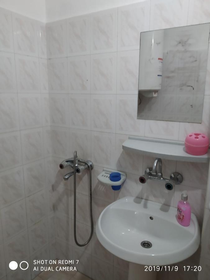 וארנה Apartment Center מראה חיצוני תמונה